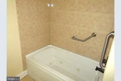 33 Briarcliff Drive, New Castle, DE 19720 - Photo 18