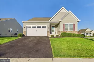 929 Robinson Rd, Townsend, DE 19734 - Photo 1