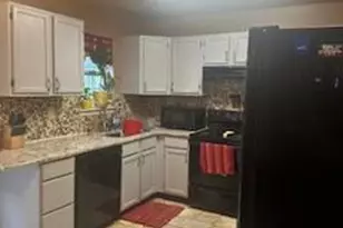 252 Douglas St, Elkton, MD 21921 - Photo 8