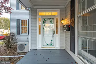 110 Delaware Ave, Elkton, MD 21921 - Photo 4