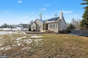 51 Woodside Dr, Chesapeake City, MD 21915 - Photo 2