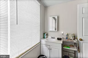 162 W Main St, Elkton, MD 21921 - Photo 32