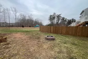 70 Honeylocust Cir, Elkton, MD 21921 - Photo 4