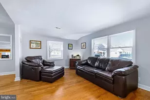 16 Florida Ave, Earleville, MD 21919 - Photo 2