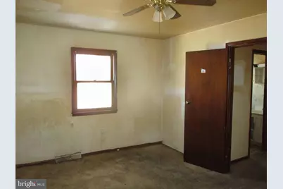 211 Greenwood Street, Elkton, MD 21921 - Photo 2