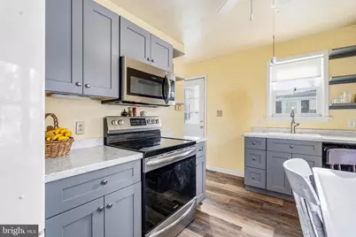 304 Hollingsworth Street, Elkton, MD 21921 - Photo 8