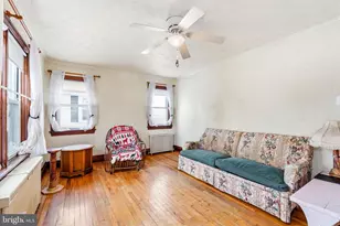 304 Hollingsworth St, Elkton, MD 21921 - Photo 4