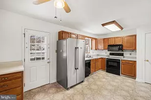 210 Bruce Ct, Elkton, MD 21921 - Photo 10