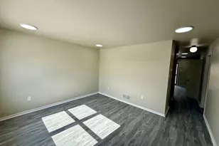 182 E Village Rd, Elkton, MD 21921 - Photo 2