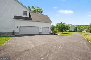 64 Open Meadow Ct, Elkton, MD 21921 - Photo 4
