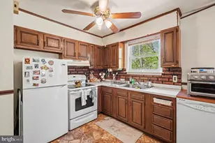 122 W Village Rd, Elkton, MD 21921 - Photo 8