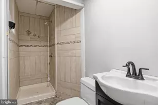 212 W Main St, Elkton, MD 21921 - Photo 26