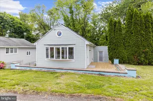25 Locust St, Earleville, MD 21919 - Photo 6
