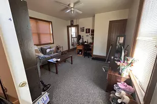 202 E Main St, Elkton, MD 21921 - Photo 8
