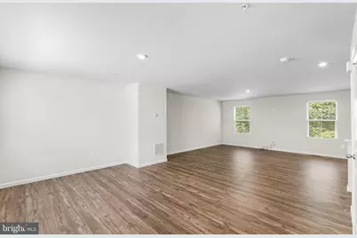 33 Tilia Drive, Elkton, MD 21921 - Photo 2