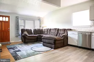 13 Cherry Ln, Elkton, MD 21921 - Photo 10
