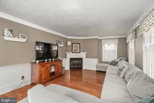 350 Cecil St, Chesapeake City, MD 21915 - Photo 2