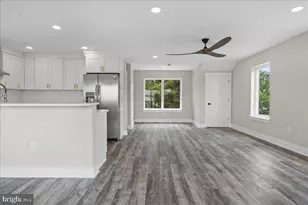 31 Riverview Ave, Chesapeake City, MD 21915 - Photo 4