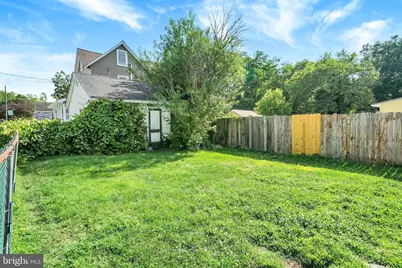 220 W Main Street, Elkton, MD 21921 - Photo 12