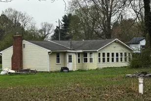 27 1st Ave, Elkton, MD 21921 - Photo 2