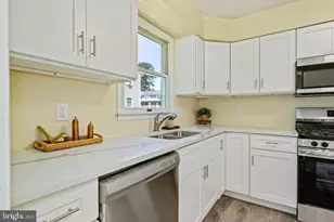 169 E Village Rd, Elkton, MD 21921 - Photo 8