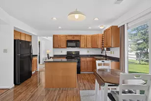 77 Chestnut Dr, Elkton, MD 21921 - Photo 4