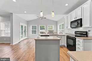 25 Gina Marie Ln, Elkton, MD 21921 - Photo 12
