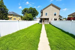 344 W Main St, Elkton, MD 21921 - Photo 2