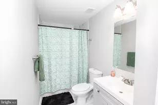 505 St Charles St, Elkton, MD 21921 - Photo 8