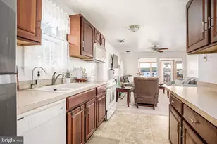 28 Blossom Ln, Elkton, MD 21921 - Photo 6