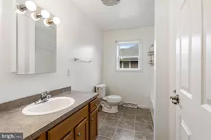 354 W Main St, Elkton, MD 21921 - Photo 10