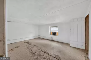 242 W Main St, Elkton, MD 21921 - Photo 26