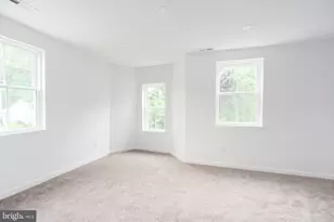 138 N Bohemia Ave, Cecilton, MD 21913 - Photo 16