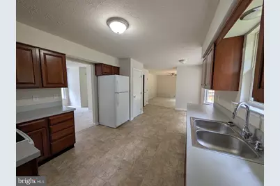 109 Cherry Tree Lane, Elkton, MD 21921 - Photo 8