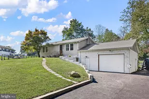 99 Hilltop Rd, Elkton, MD 21921 - Photo 2