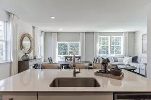 52 N Packard St, Hammonton, NJ 08037 - Photo 4