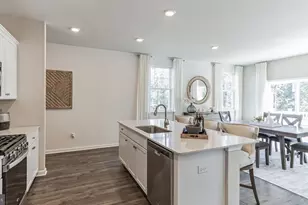 52 N Packard St, Hammonton, NJ 08037 - Photo 2