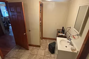 526 Bainbridge Ave, Mays Landing, NJ 08330 - Photo 2