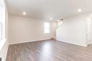 242 Lincoln St, Hammonton, NJ 08037 - Photo 8