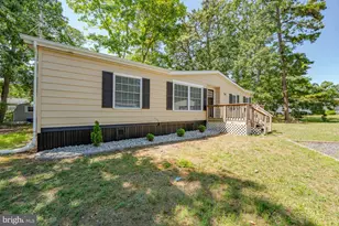 24 Holly Ct, Mays Landing, NJ 08330 - Photo 4