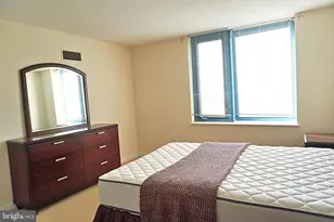 526 Pacific Ave, Atlantic City, NJ 08401 - Photo 16