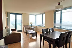 526 Pacific Ave, Atlantic City, NJ 08401 - Photo 10