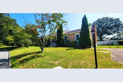 102 E Glencove Avenue, Northfield, NJ 08225 - Photo 2