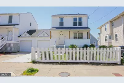 128 N Rhode Island Avenue, Atlantic City, NJ 08401 - Photo 1