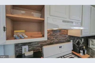 128 N Rhode Island Avenue, Atlantic City, NJ 08401 - Photo 32