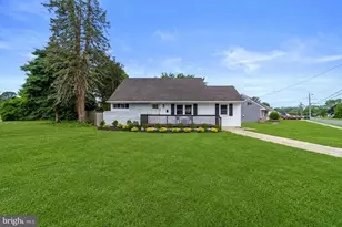 100 Colwick Dr, Somers Point, NJ 08244 - Photo 2