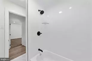 100 Colwick Dr, Somers Point, NJ 08244 - Photo 14