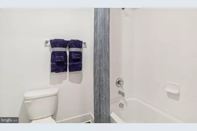 131 Malibu Drive, Egg Harbor Township, NJ 08234 - Photo 8