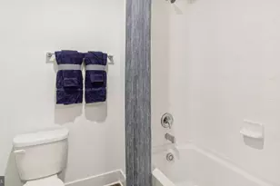 131 Malibu Dr, Egg Harbor Township, NJ 08234 - Photo 8