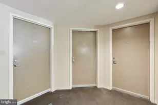 526 Pacific Ave, Atlantic City, NJ 08401 - Photo 4